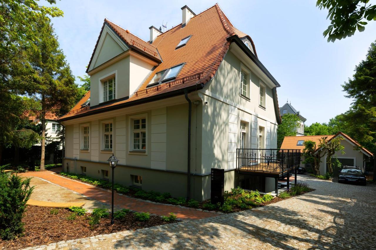 Szwarc Apartment *